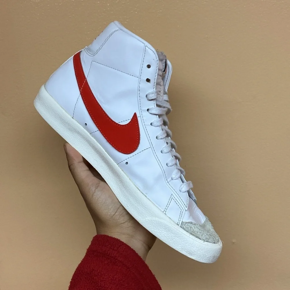 Nike Blazer Mid 77 Vintage “Habanero Red”
